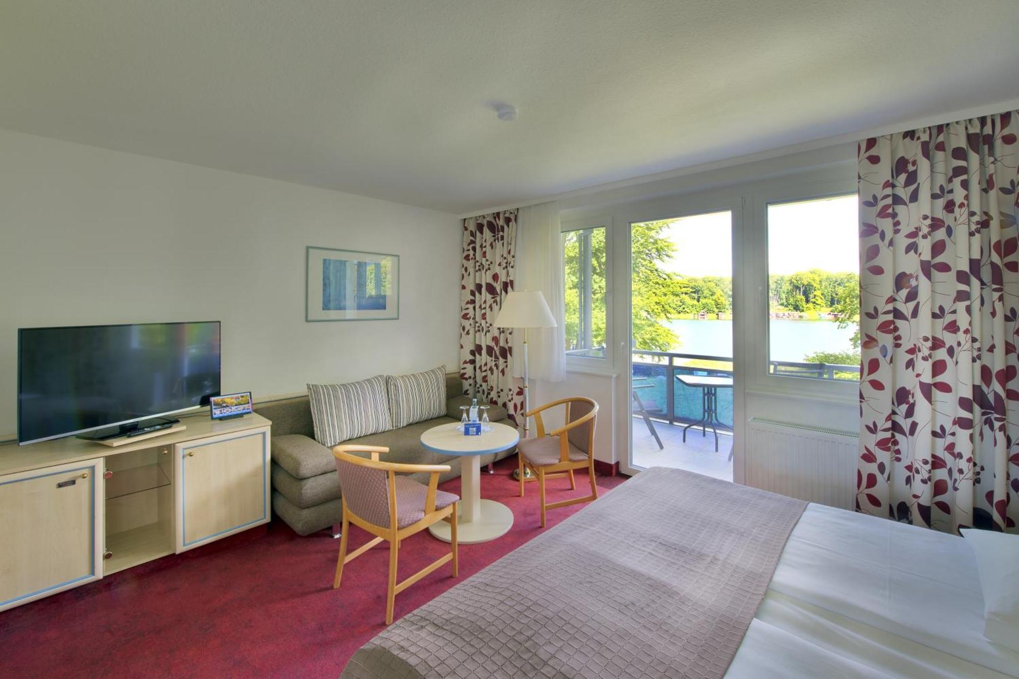 Seehotel Ichlim Sewekow Extérieur photo