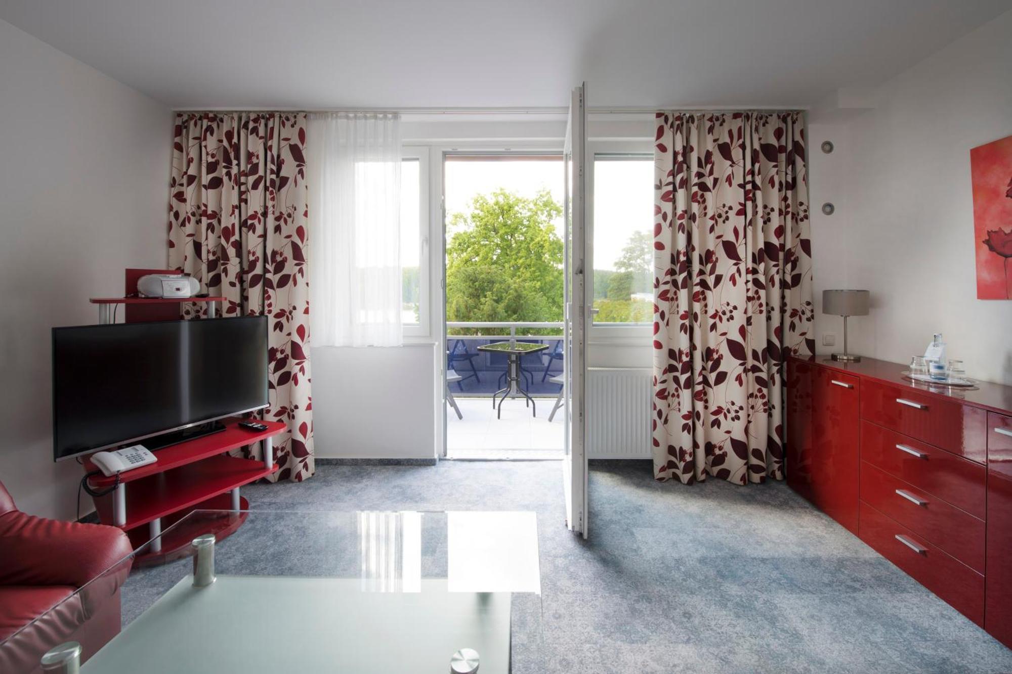 Seehotel Ichlim Sewekow Extérieur photo
