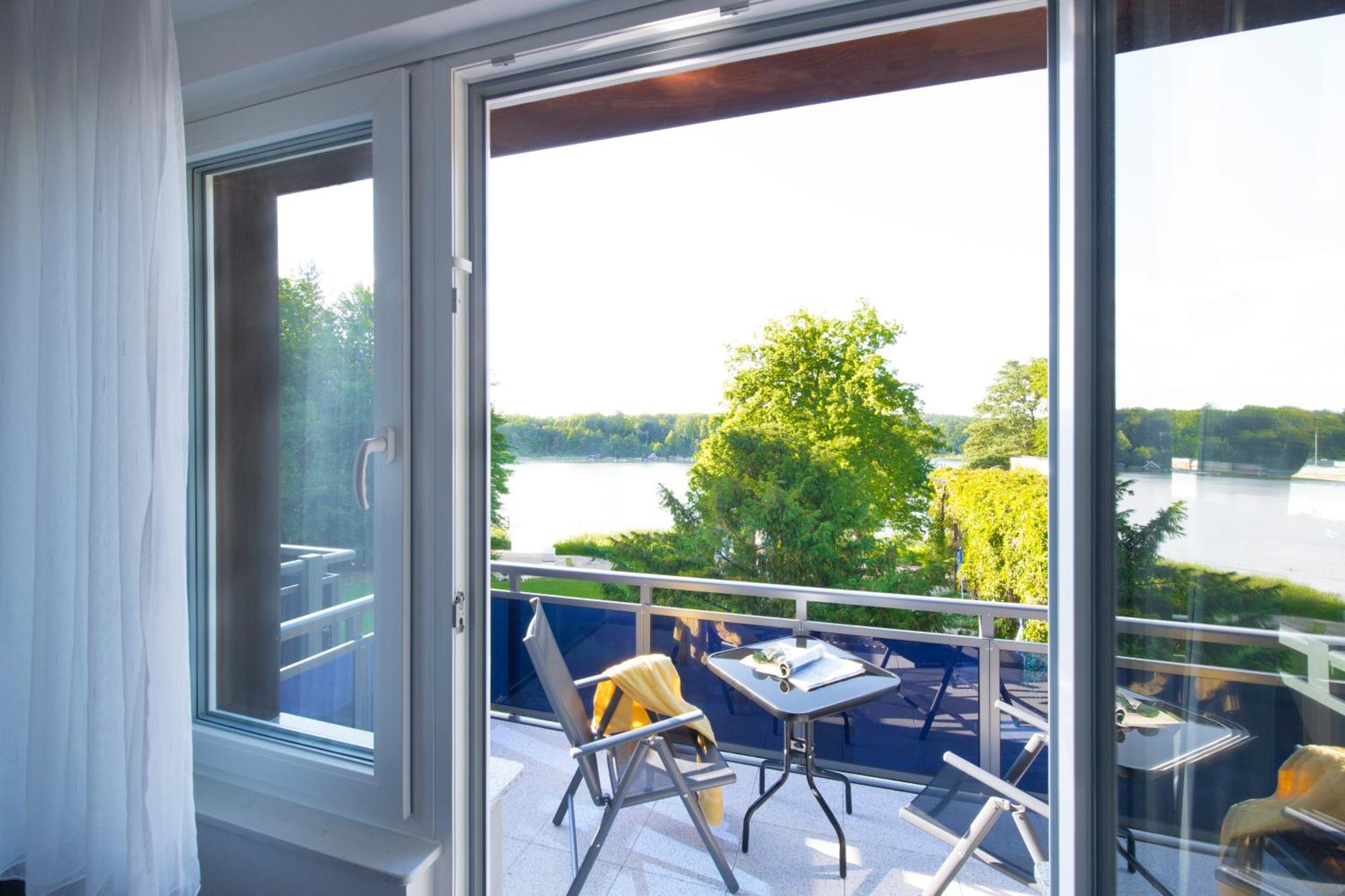 Seehotel Ichlim Sewekow Extérieur photo