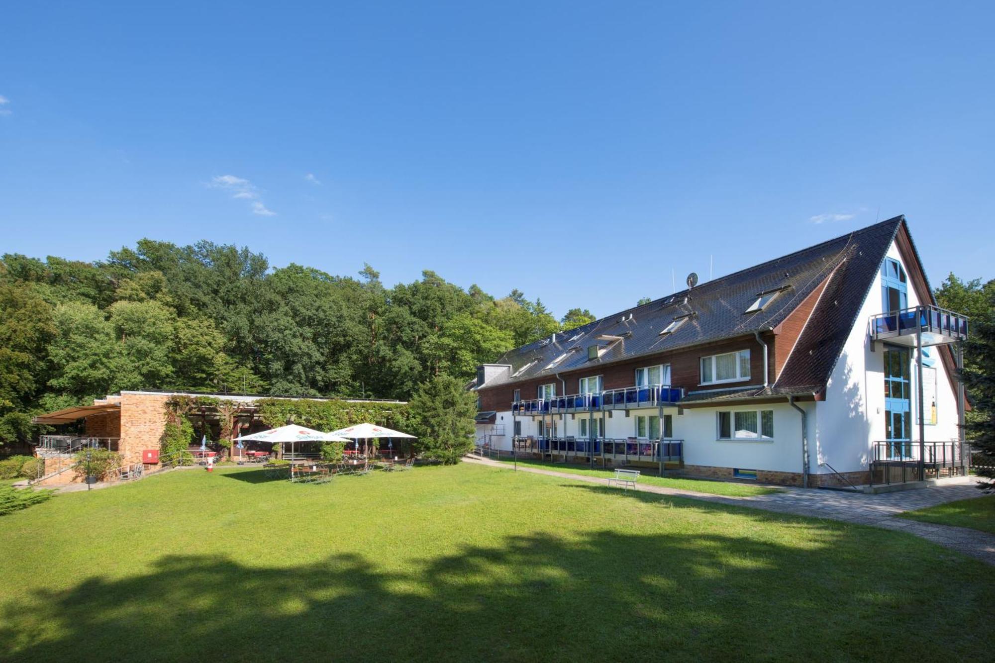 Seehotel Ichlim Sewekow Extérieur photo